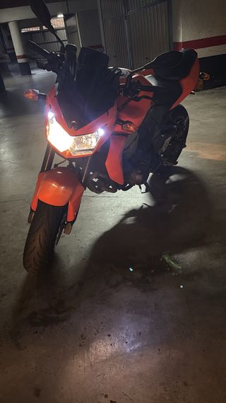 Kawasaki Z750 limitada A2