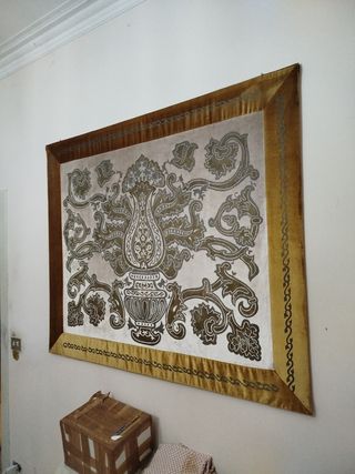 Arazzo con decorazioni oro stile francese