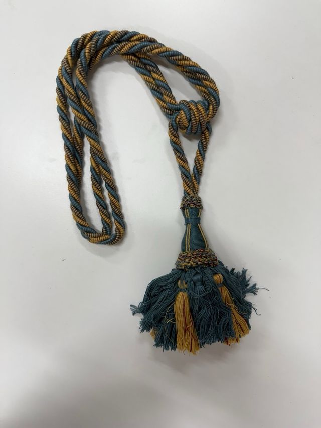 Passamaneria Embrasse raccogli tenda con nappa 1