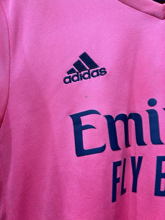 Camiseta Real Madrid Rosa Adidas Talla M