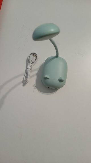 Lámpara pequeña de escritorio