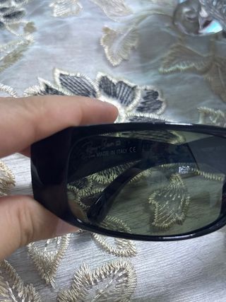 Gafas de sol Ray-Ban polarizadas negras