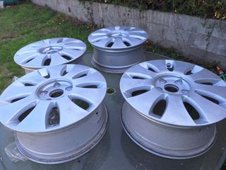 VENDO 4 LLANTAS DE AUDI A3.