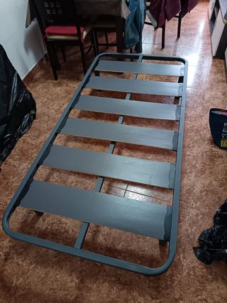 Somier metálico gris. Disponible 2
