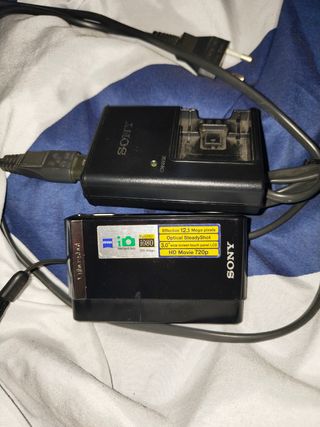 Fotocamera Sony Cybershot Nera