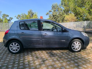 Renault Clio 2010