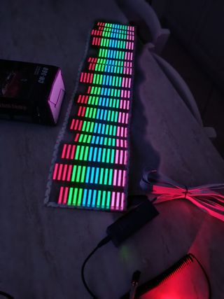 Lampada LED auto per musica CM-560