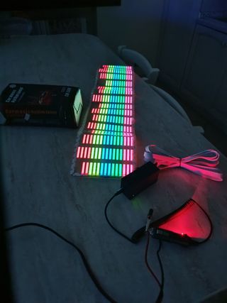 Lampada LED auto per musica CM-560