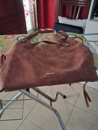 Bolso de mujer de ante
