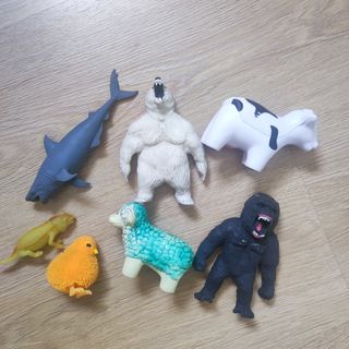 Figuras de goma de animales