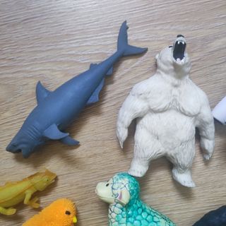 Figuras de goma de animales