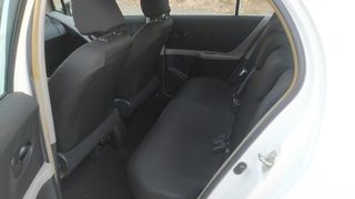 Toyota Yaris 1.0 vvt-i life 2010