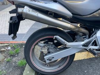 Honda Hornet - Moto deportiva