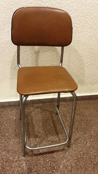 Silla de almacenista de cuero y metal