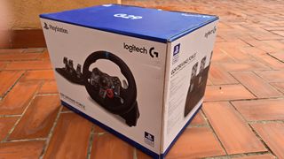 Volante Logitech G29 + Soporte Wheel Stand Pro