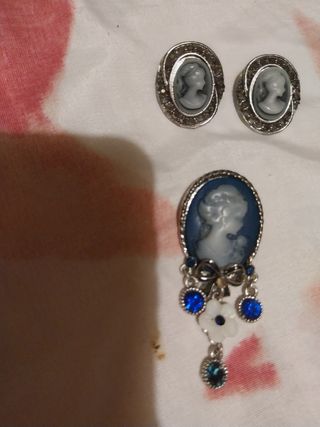 Conjunto Bisutería Antigua Cameo Azul y Plata