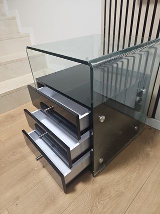 Mesa Auxiliar Negra con Cajonera y Cristal