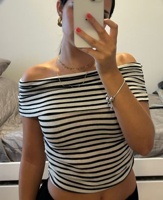 Top Zara rayas hombros descubiertos Talla S