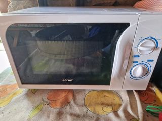 Microondas blanco