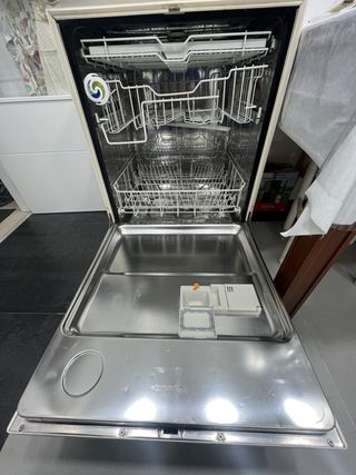 Lavavajillas Miele Aurin Plus
lavaplatos