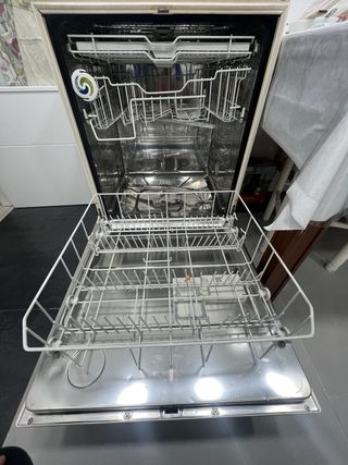 Lavavajillas Miele Aurin Plus
lavaplatos
