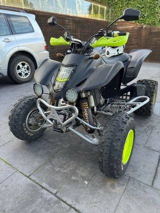 Quad Suzuki LTZ 400