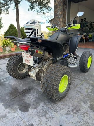 Quad Suzuki LTZ 400