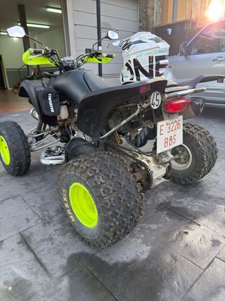 Quad Suzuki LTZ 400