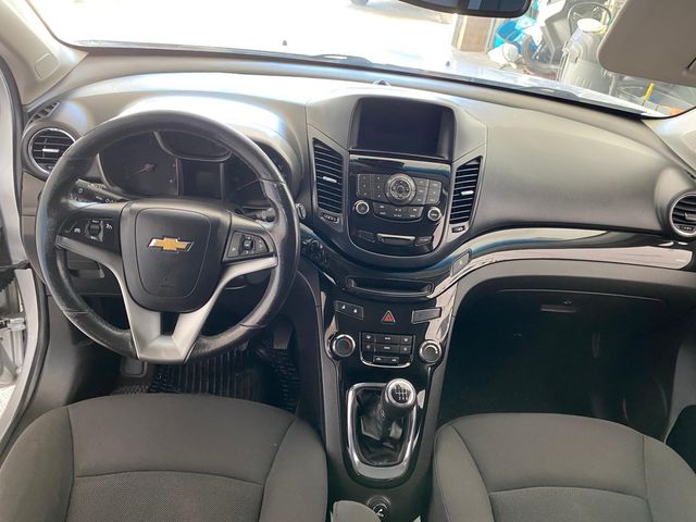 Chevrolet Orlando 7 PLAZAS PEGATINA