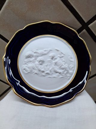 Porcellana Le Roy con cherubini