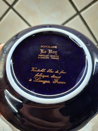 Porcellana Le Roy con cherubini