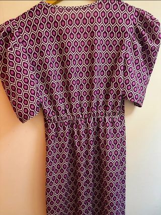 Vestido vintage tipo midi estampado morado/blanco