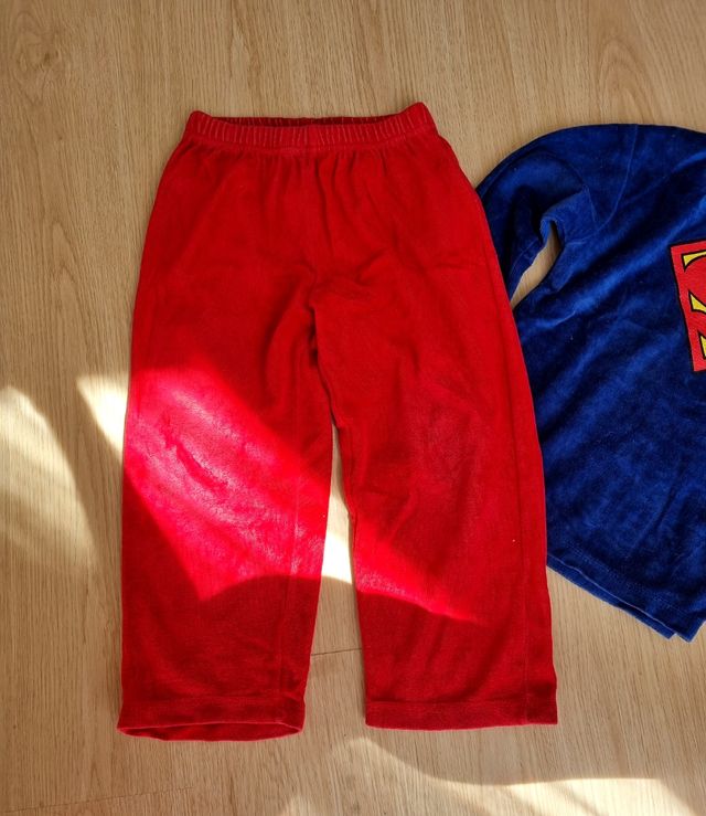 Pijama niño rojo y azul