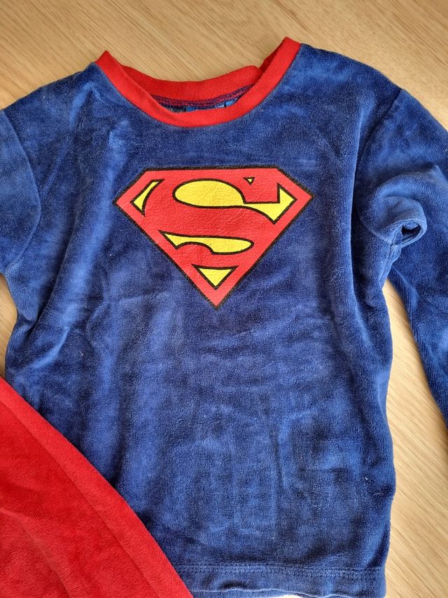 Pijama niño rojo y azul