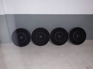 4 Neumáticos 195/60 R15 T con llantas