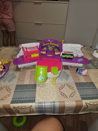 Casa Flores Pinypon con muchos muñecos
