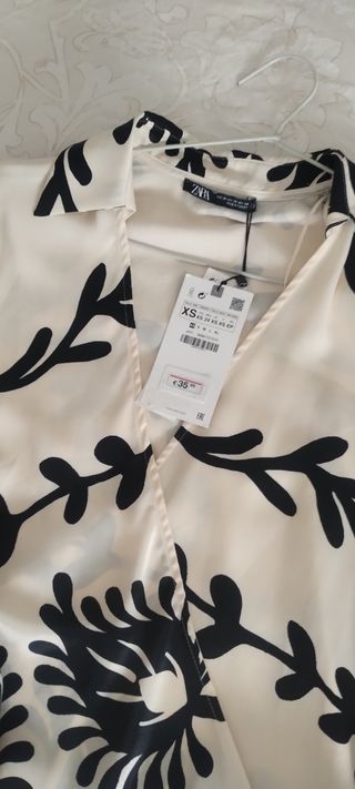 Vestido Zara Beige Estampado XS