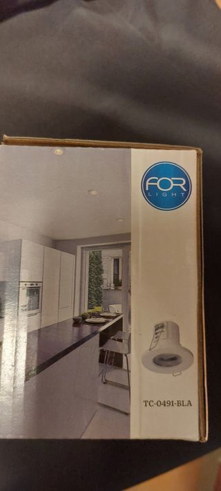 Foco LED Empotrable 9W 810lm 2700K IP65