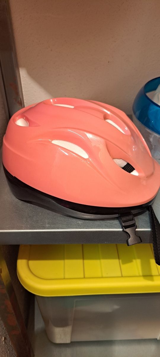 Casco  para patinar o bici