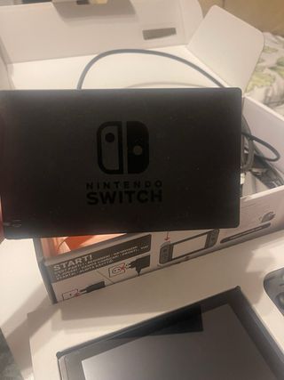 Nintendo Switch + Unravel Two