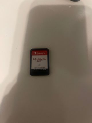 Nintendo Switch + Unravel Two