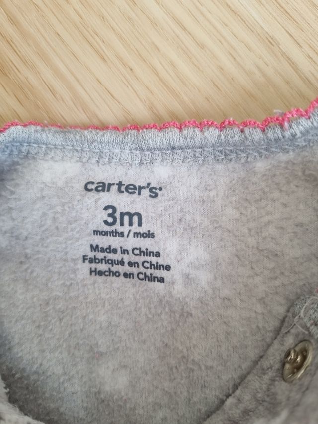 Mono bebé niña invierno muñeco nieve