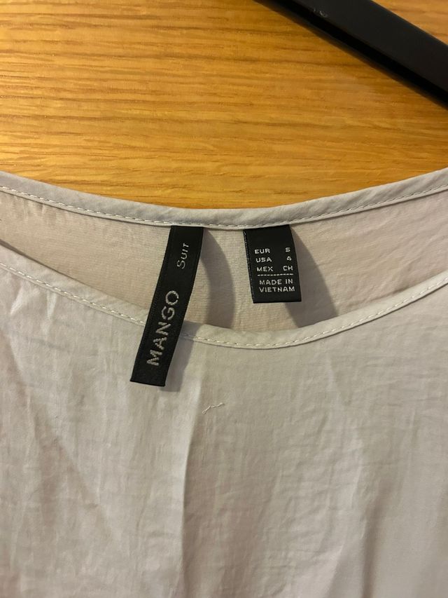 Blusa beige Mango Talla S