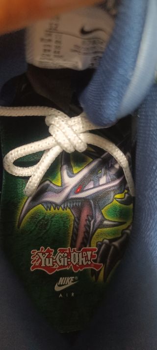 Nike Air Max 95 Muscle Yu-Gi-Oh! Joey con carta