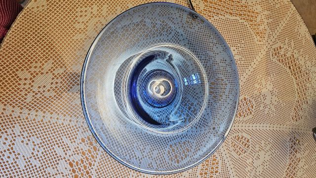 Centro de mesa italiano de cristal Murano azul.