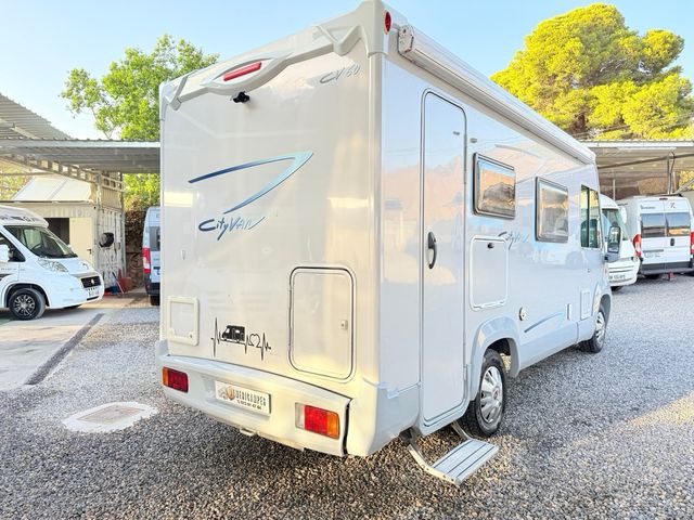 Autocaravana 5.90m/integral/Fiat/aire/pilote