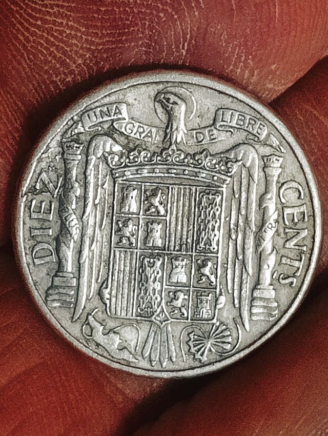 Moneda España 10 céntimos 1945 Aluminio hotra de 5