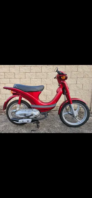 Vespino Velofax matriculada y con papeles al día