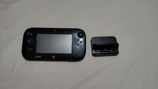 Nintendo Wii U 32GB Negra + Mario Kart y Party