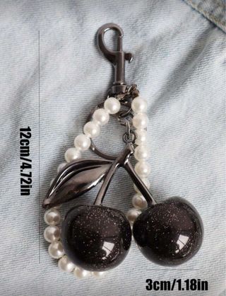 Llavero Nude Proyect Cerezas Perlas